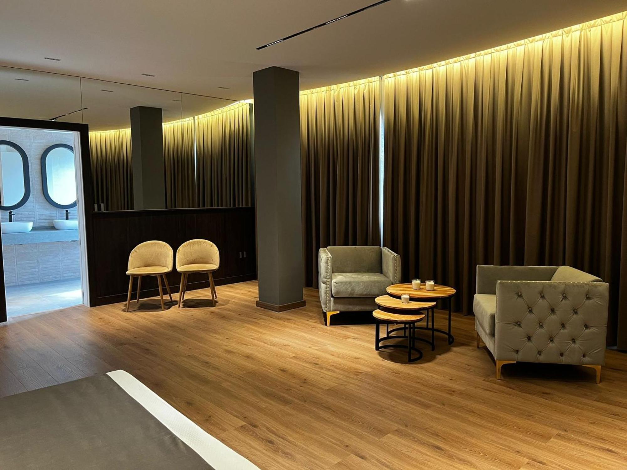 Hotel Reyes Ziries Альболоте Екстер'єр фото